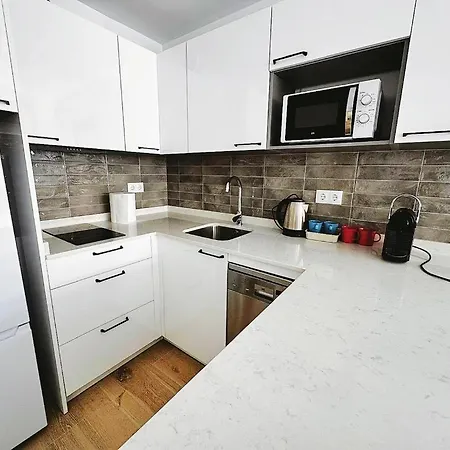 Sunny Carihuela Torremolinos