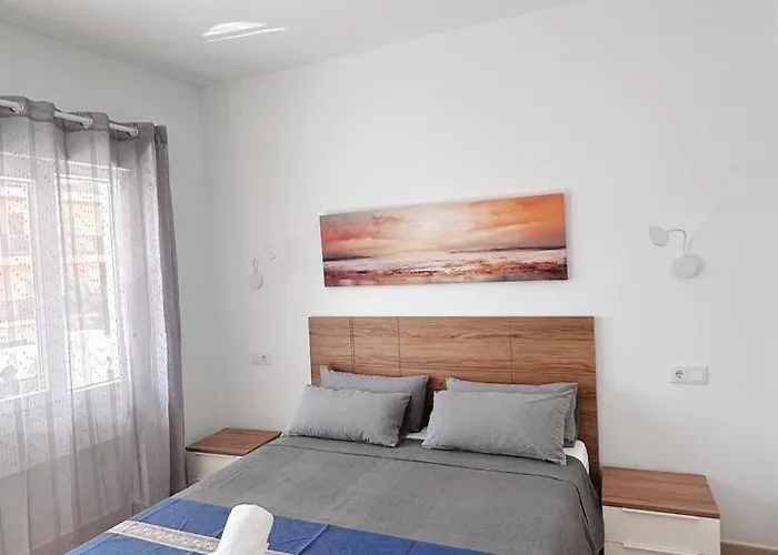 Sunny Carihuela Torremolinos